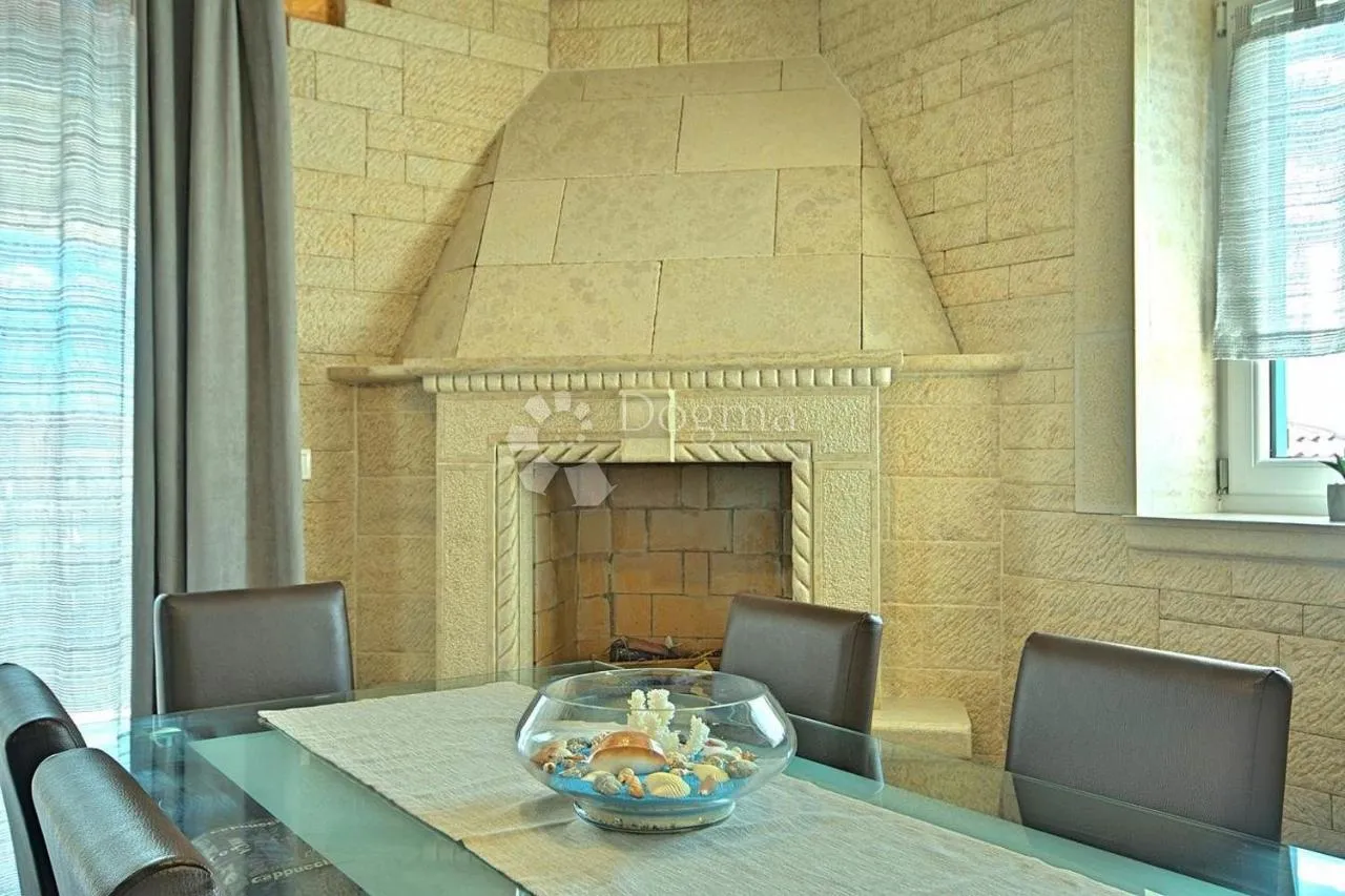 poreč, okolica, prekrasna vila sa bazenom - slika 9