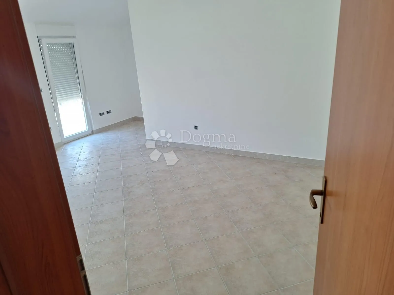 apartman prvi red do mora, marina - slika 4