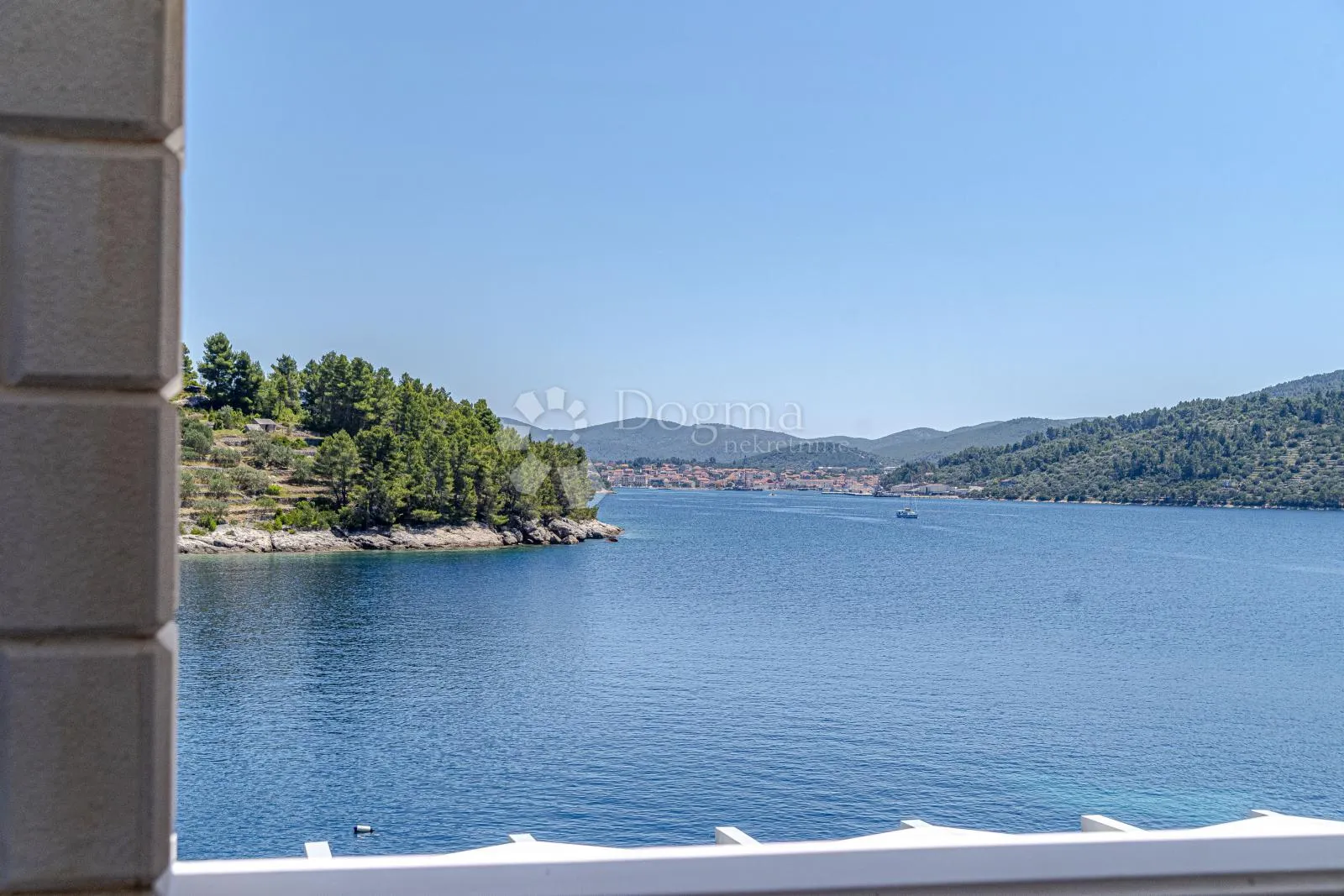 prvi red do mora: samoodrživa apartmanska vila s uhodanim poslovanjem – vela luka, korčula - slika 90