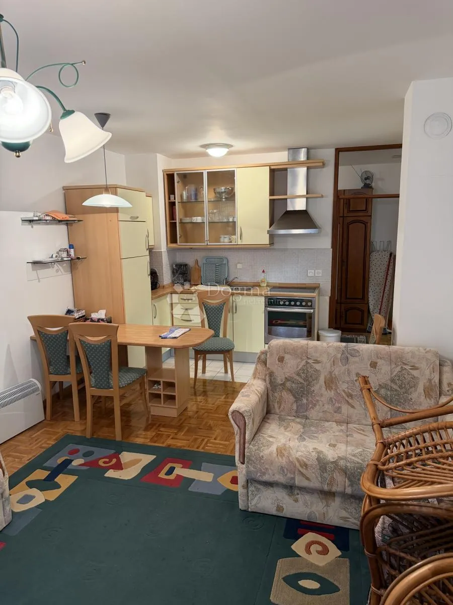 apartman 67m2 s garažom i spremištem - slika 17