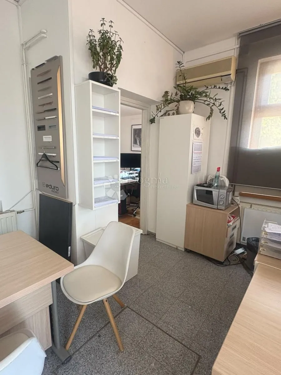 uredi + hale (75m2 ureda + 4 hale ) velika gorica - slika 2