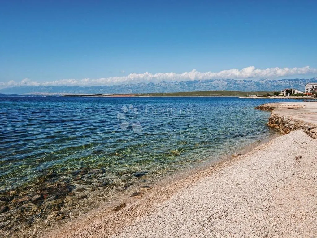 top lokacija otok vir- kuća 80m od mora - slika 28
