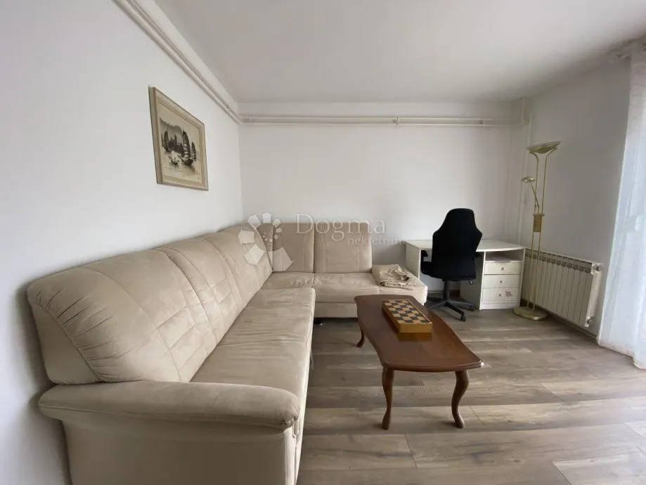 stan najam - 90m2 2s+db, parking, vrt, terasa, mirna lokacija - slika 3