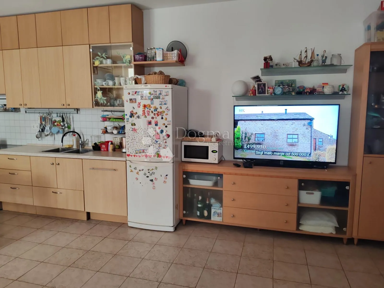 vodice-srima apartman 2.red od mora, privatni vrt+pm - slika 17
