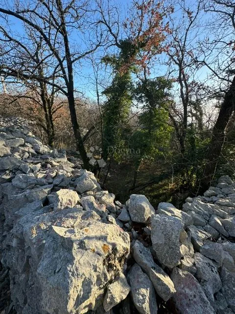 teren na top lokaciji 30 m od mora - slika 9