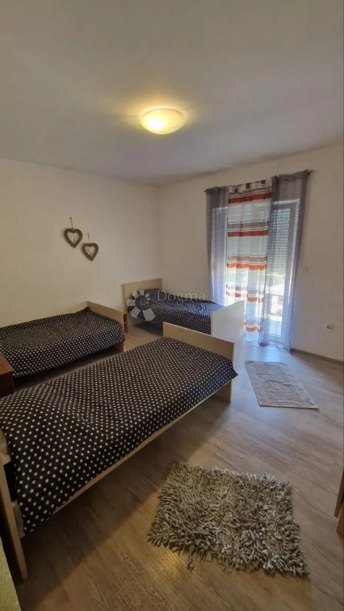 kuća za najam radnicima u klisu! - slika 3