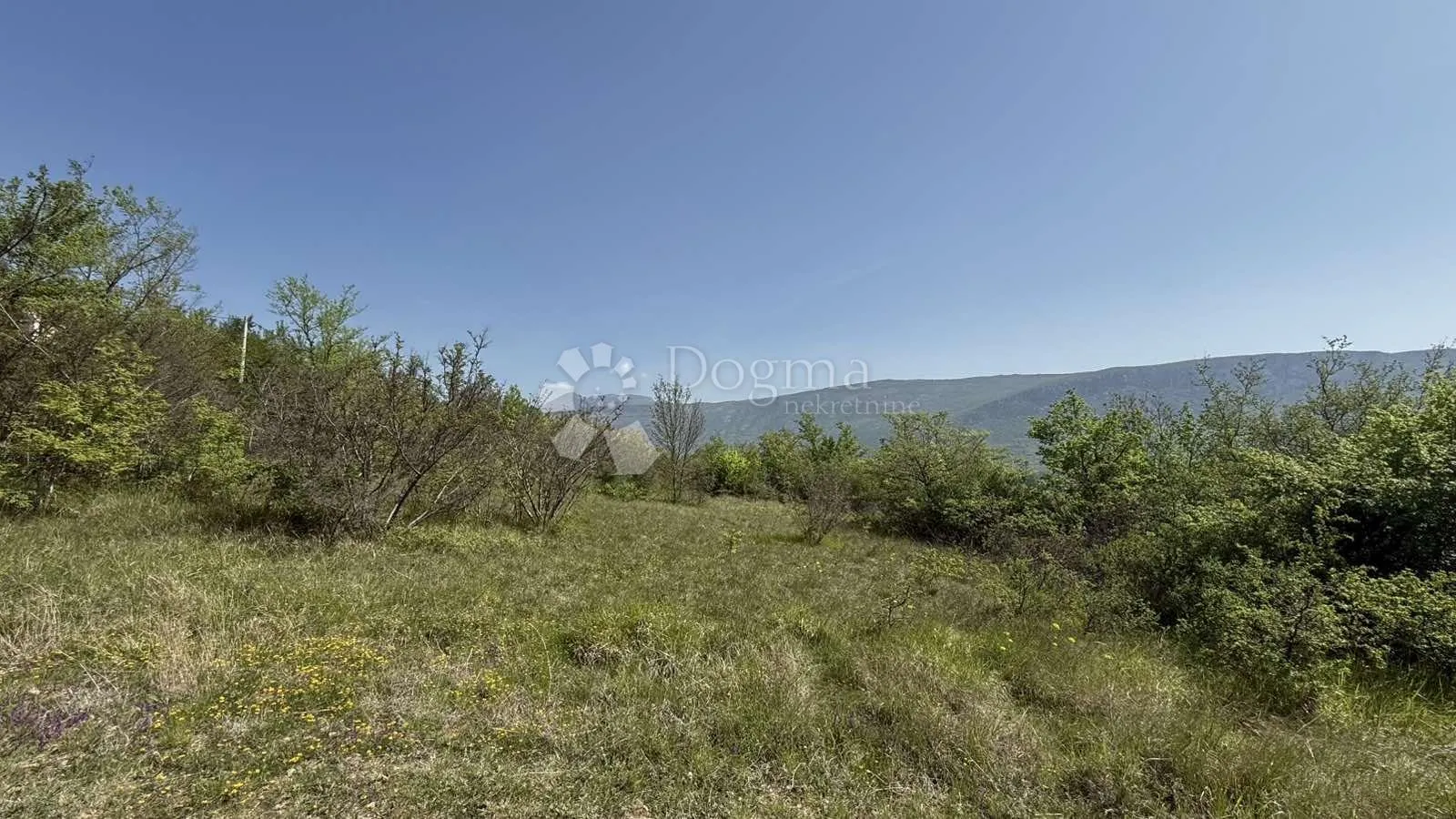 građevinsko zemljište 1384 m2 - slika 2