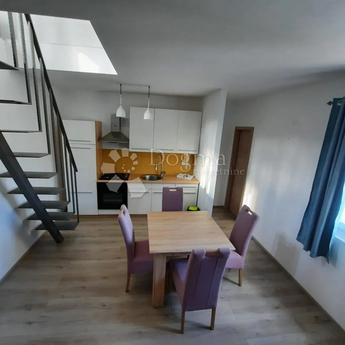 vodice, predivna kuća s pogledom na more - slika 13