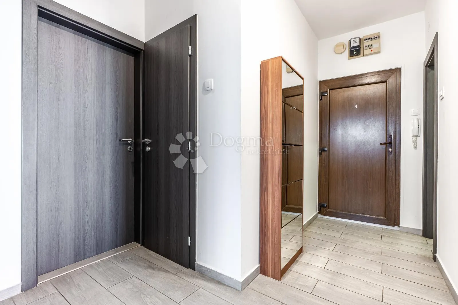podmurvice – 77 m², top pogled more, prostran i uređen 4skl - slika 14