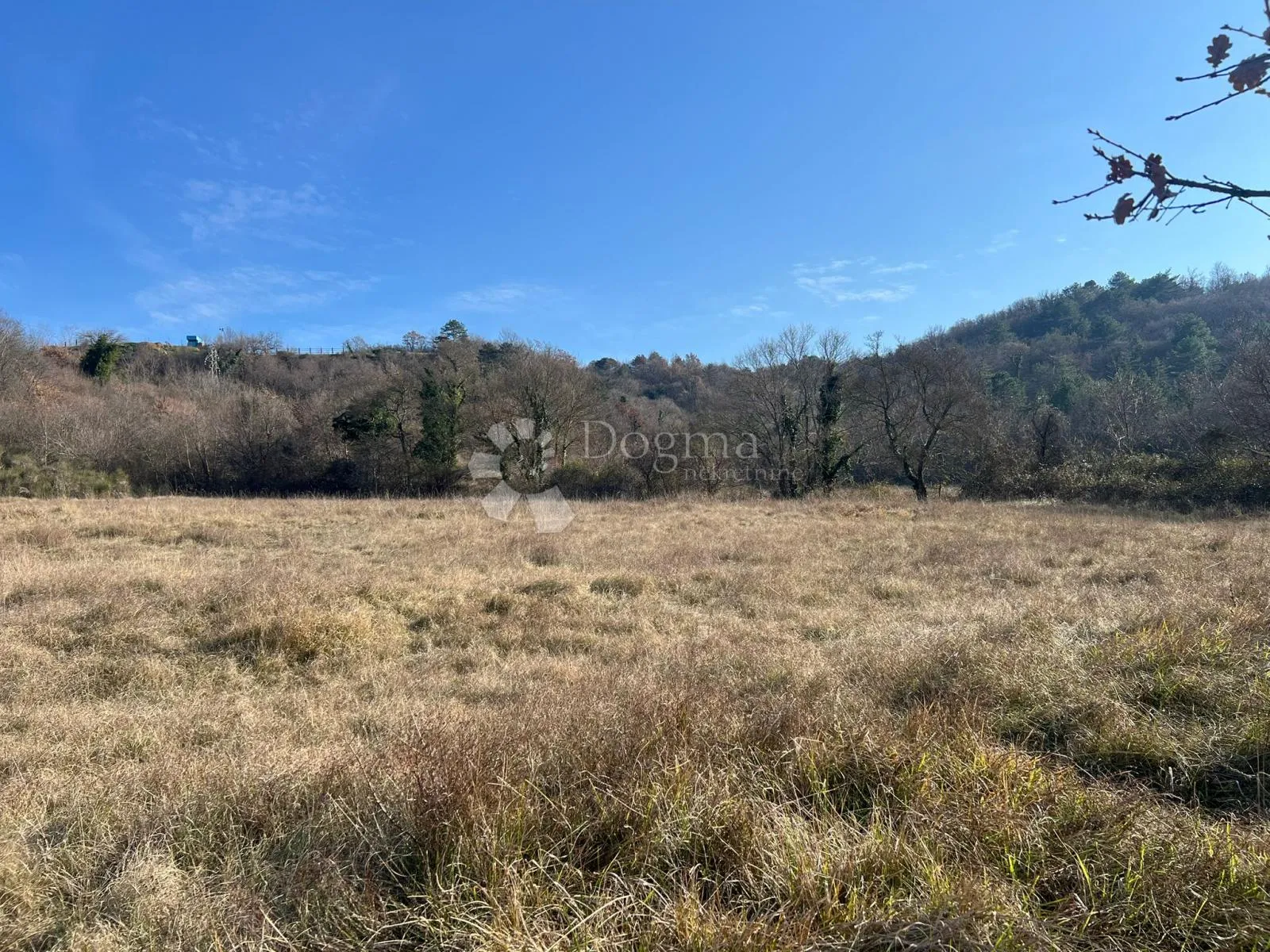 građevinsko zemljište 1250 m2 - slika 3