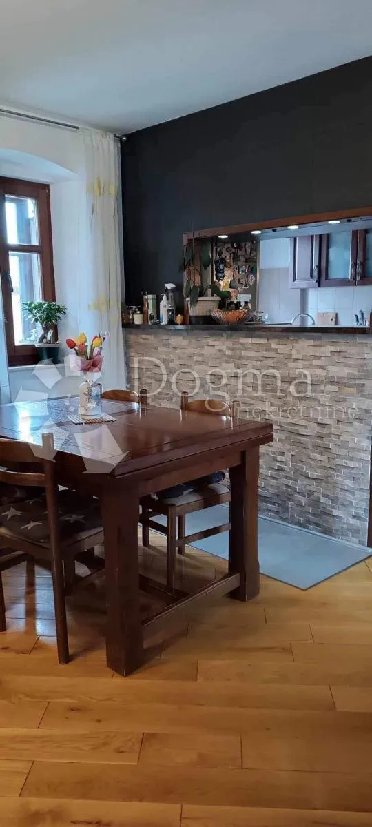 labin, kuća u starogradskoj jezgri - slika 13