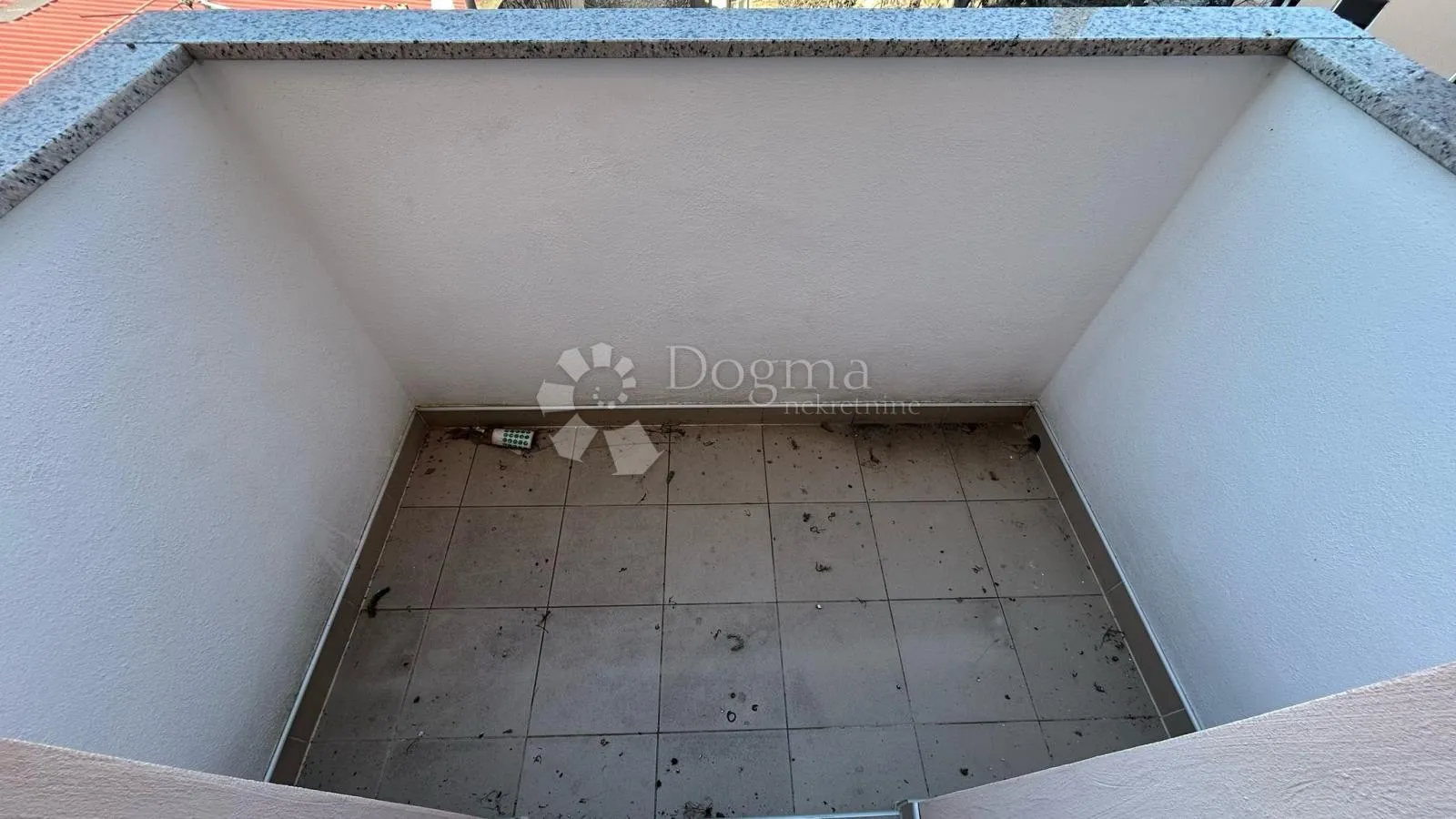 prostrani stan u centru s panoramskim pogledom na grad - 2 terase! - slika 12
