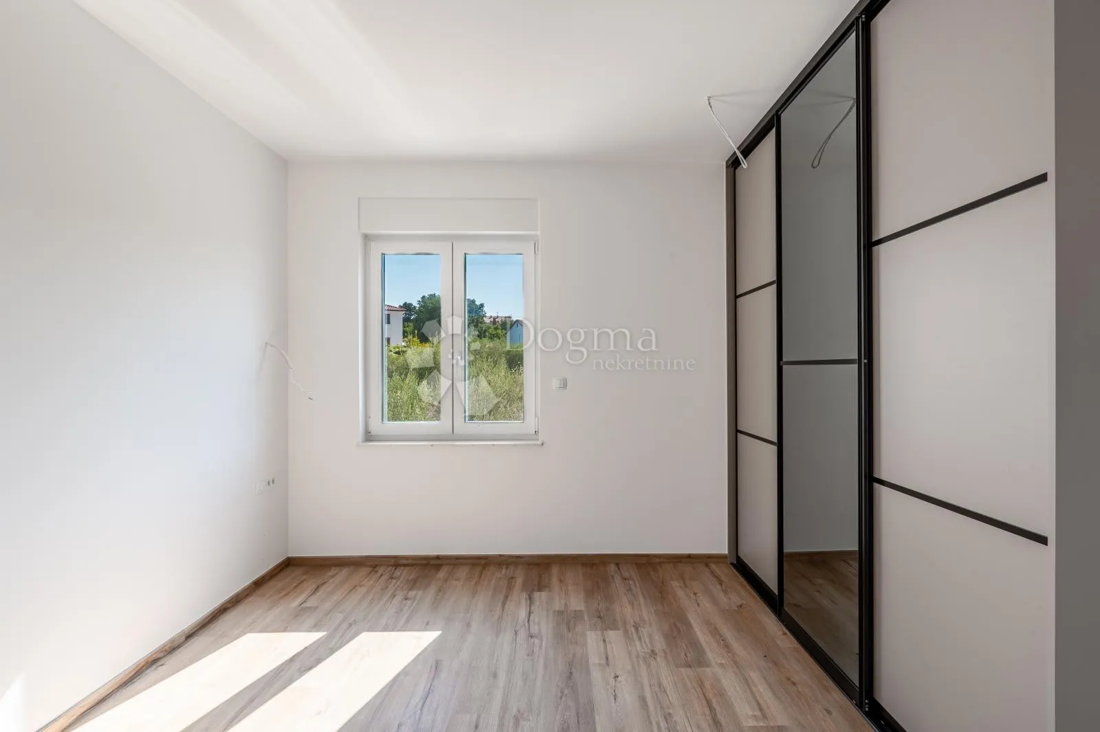 privatna vila 2 s pogledom na more - malinska - slika 10
