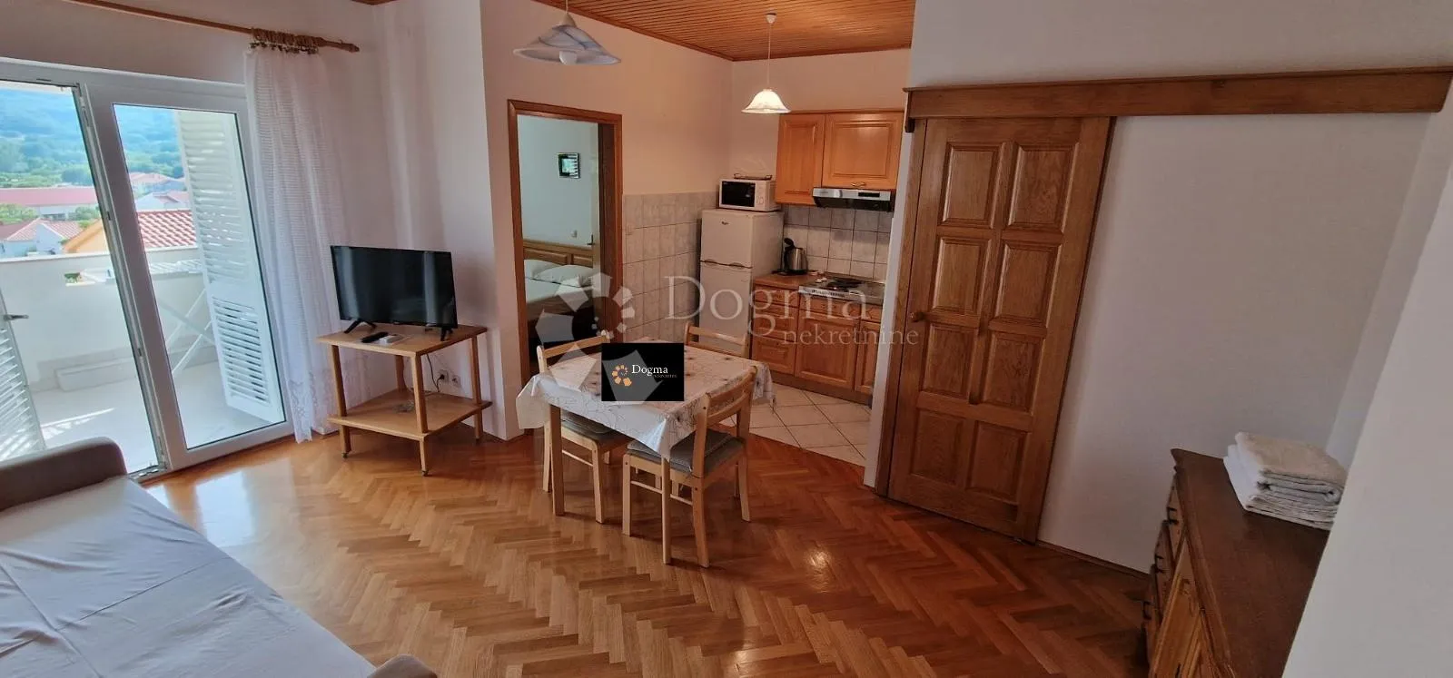baška (krk) kuća 200 m od mora - slika 4