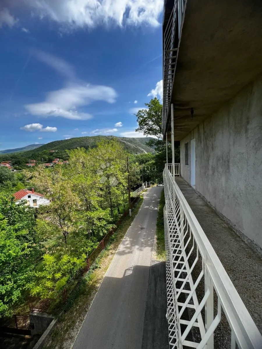 obiteljska kuća knin - slika 8