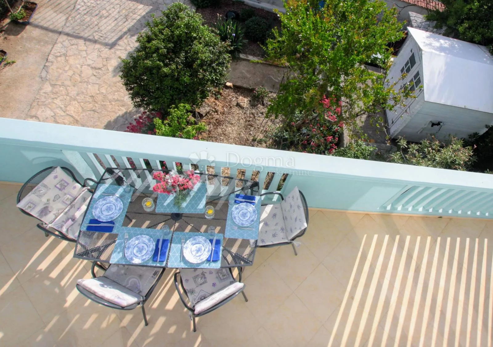 predivna apartmanska kuća na odličnom mjestu - slika 22