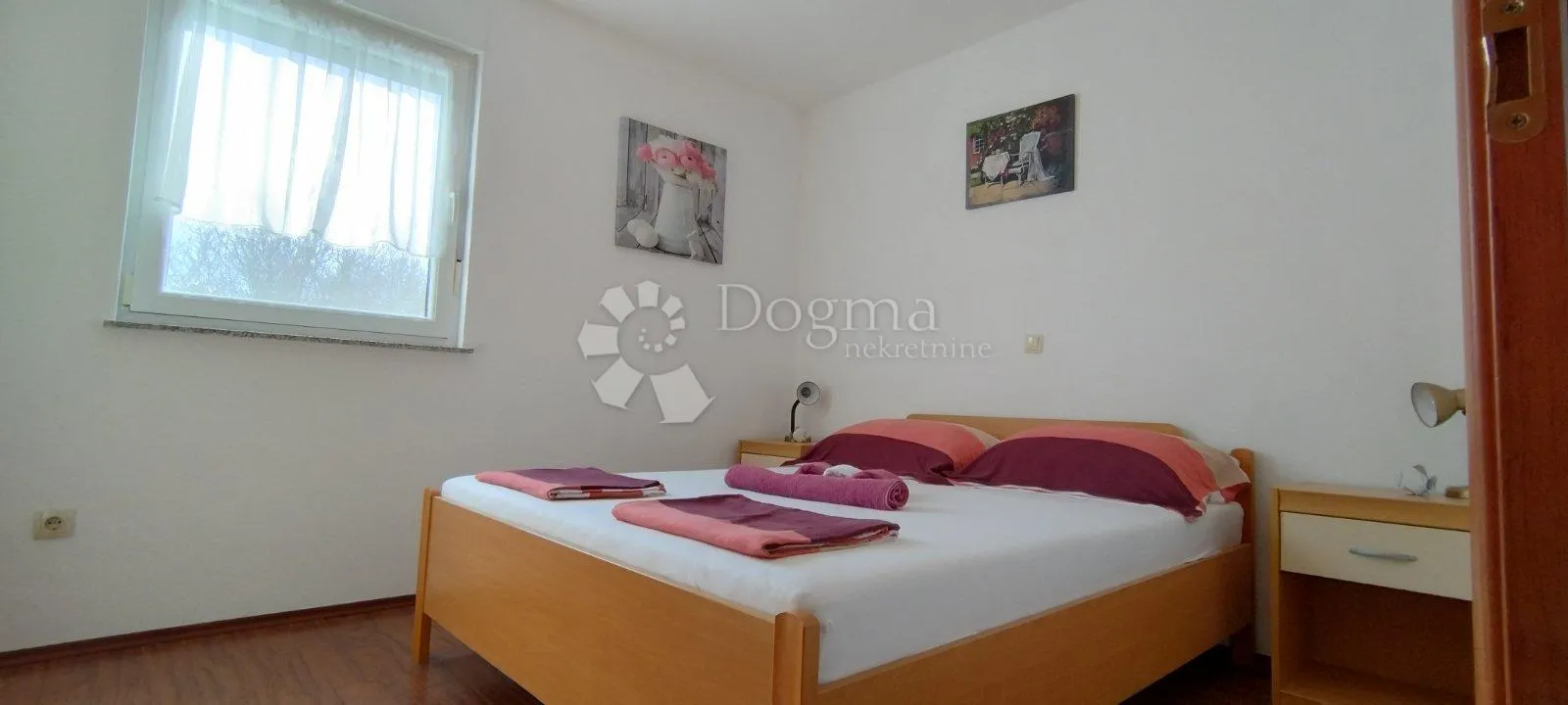 2 apartmana okolica grada krka - slika 15