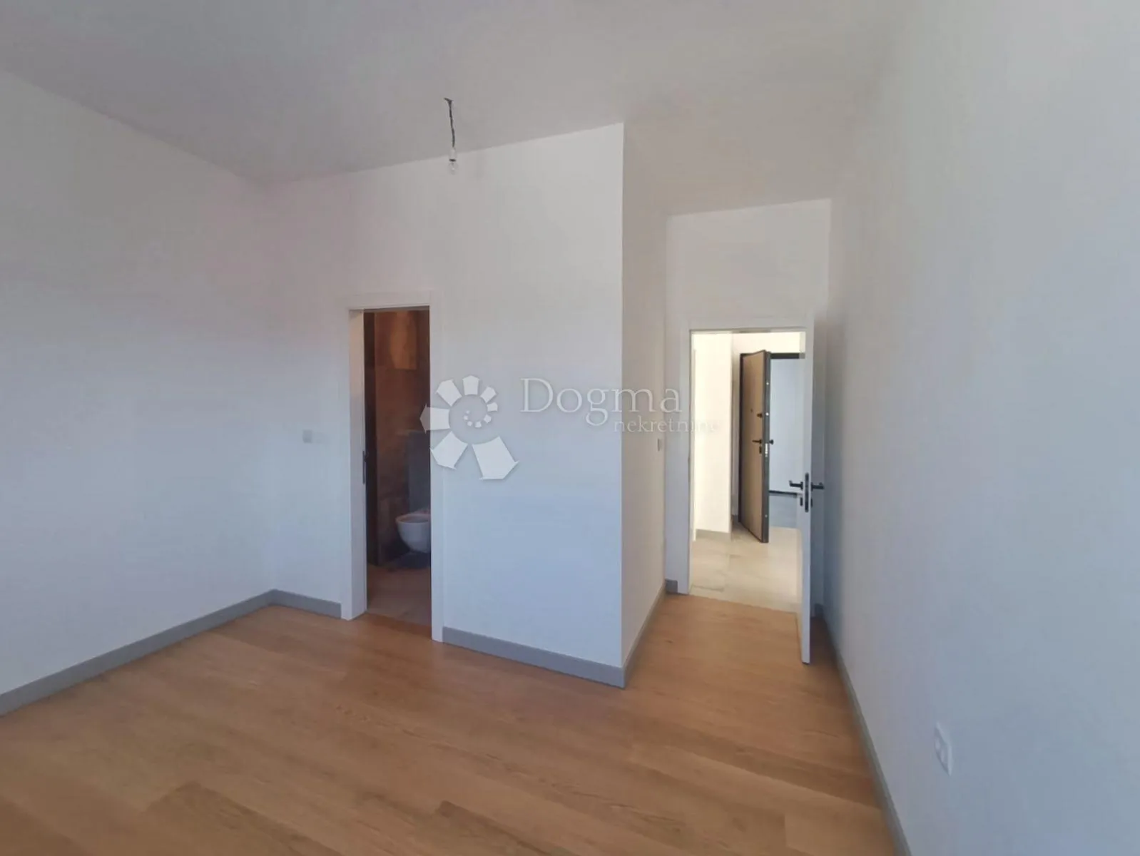prekrasni penthouse s velikom terasom i pogledom na more! garaža! - slika 13