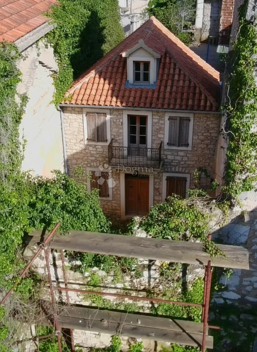 kamena autentična kuća za renovaciju, blato centar, otok korčula - slika 8