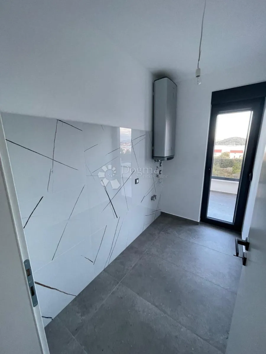 penthouse s panoramskim pogledom na more – 350 m od plaže - slika 38