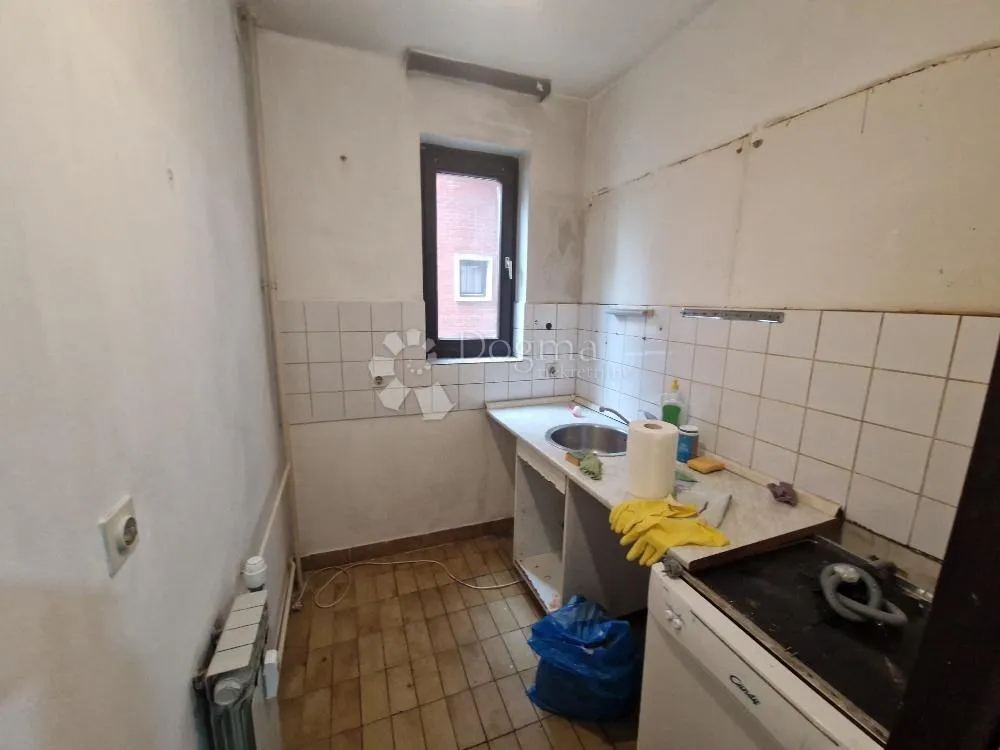 stan s puno mogućnosti u španskom - slika 4