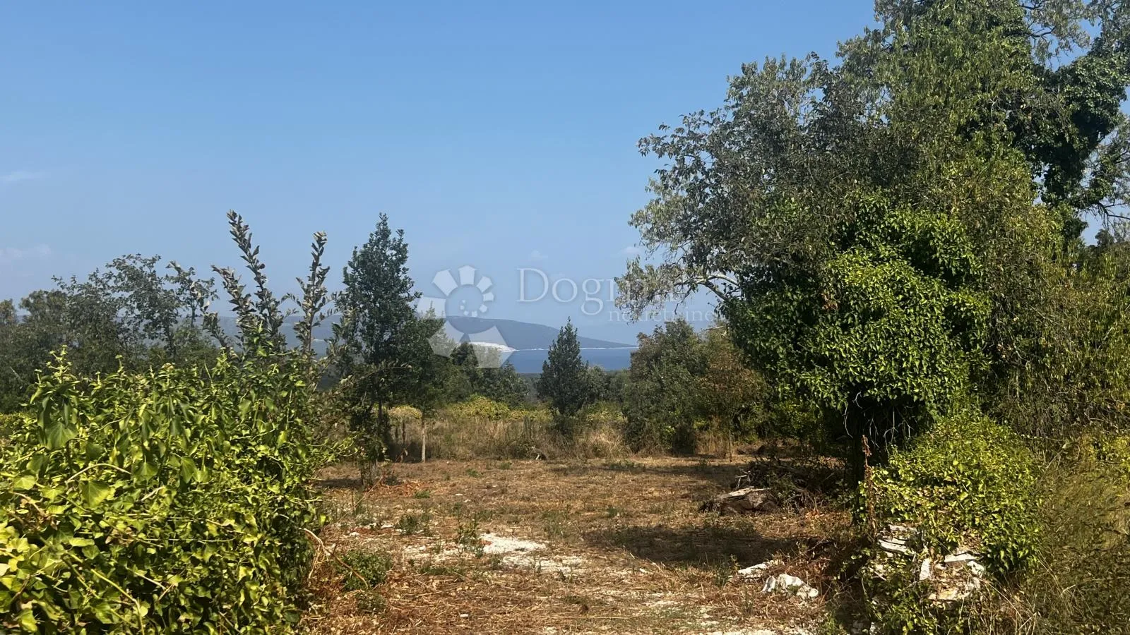 građevinsko zemljište s projektom i pogledom na more - slika 2