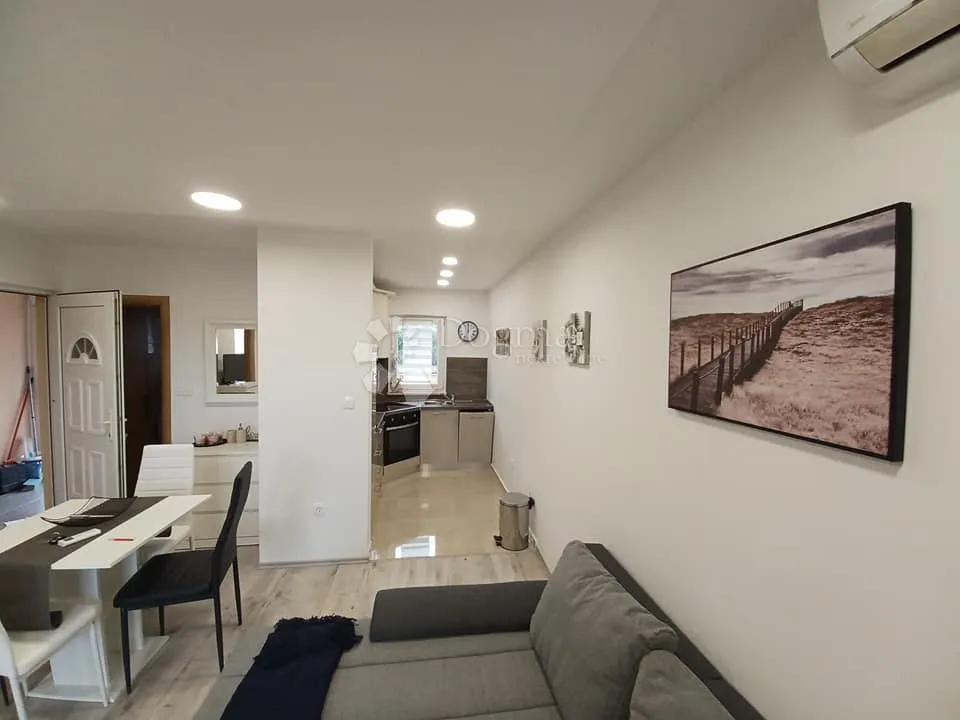 apartman s pogledom na more! - slika 3