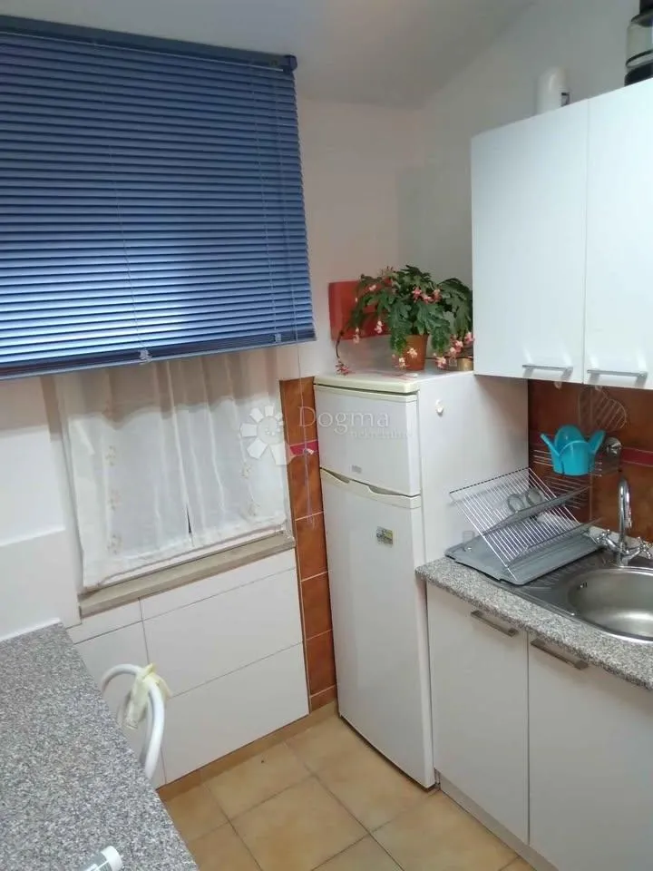 istarsko imanje od 5000 m² s više objekata i parkom - slika 20