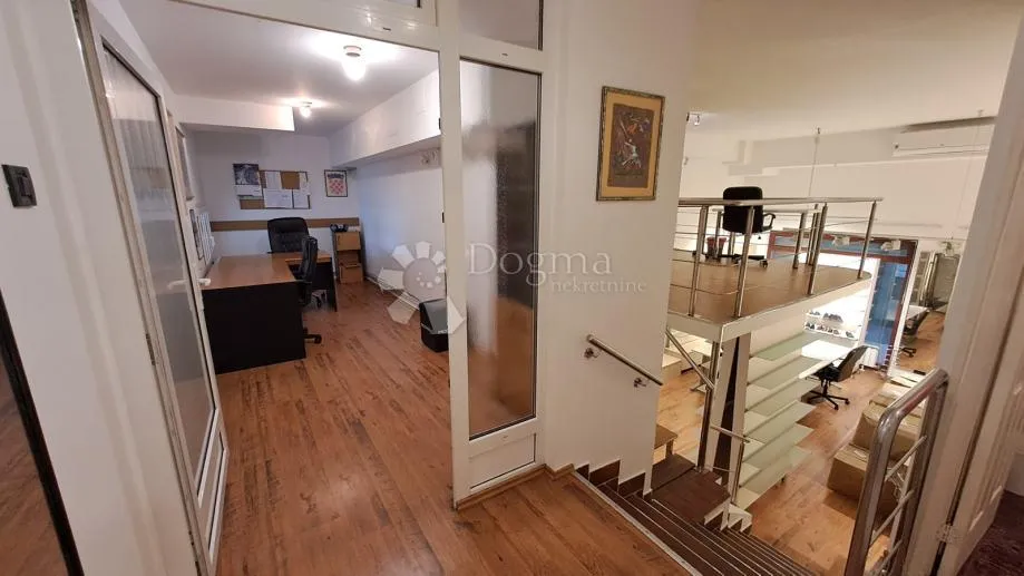 knežija – poslovni prostor 67,5 m² + galerija, prizemlje, odlična lokacija - slika 6