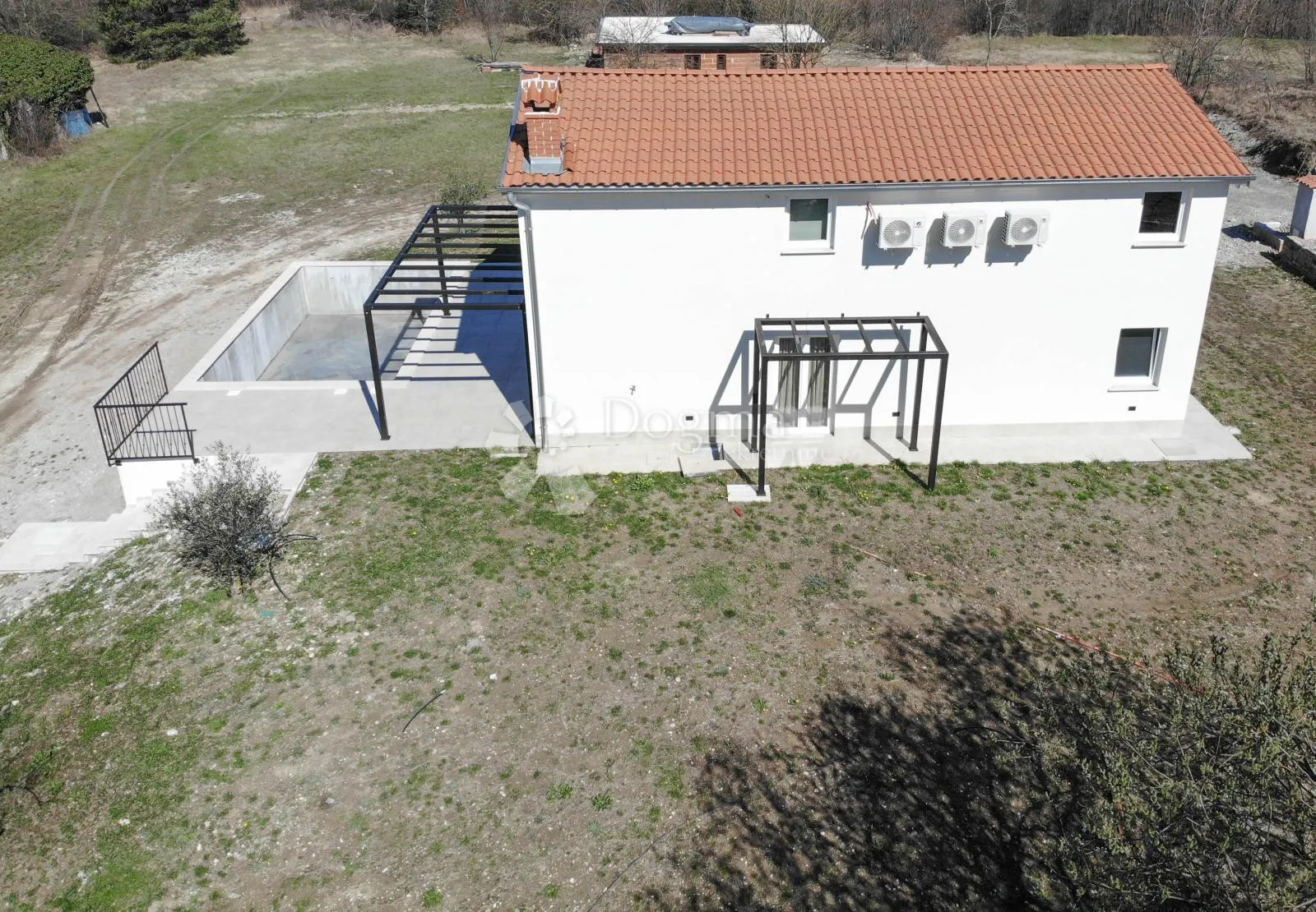 cerovlje, atraktivna kuća s bazenom i saunom na top lokaciji - slika 47