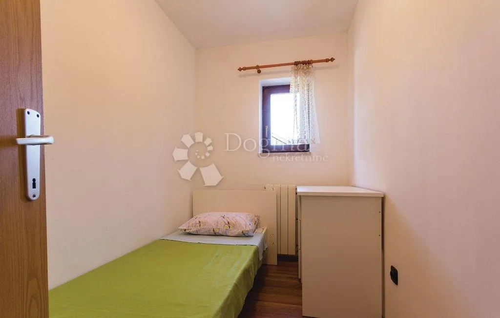 predivna kuća u ližnjanu - slika 13