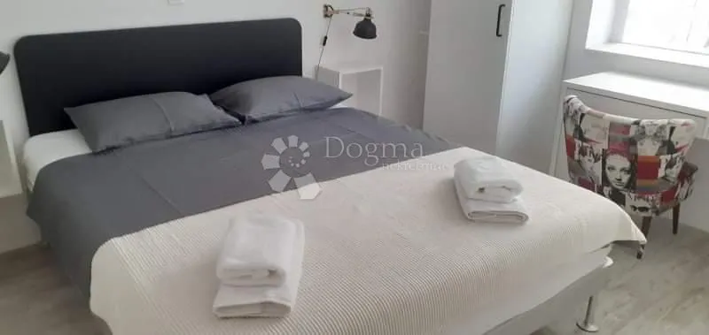 predivna apartmanska kuća podgora - slika 12