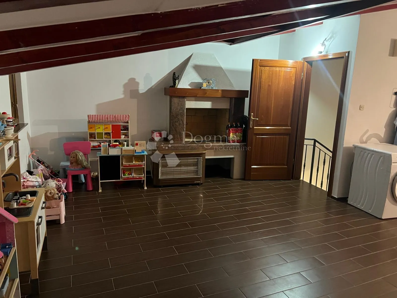 investicijska prilika! 4 stana - stara jezgra rovinja - slika 13