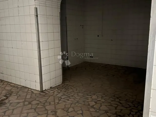 poslovni prostor na škurinju - slika 3