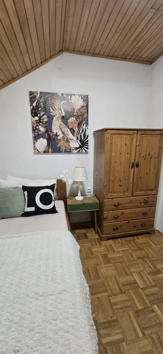 kućica iz bajke podno grebengrada - slika 17
