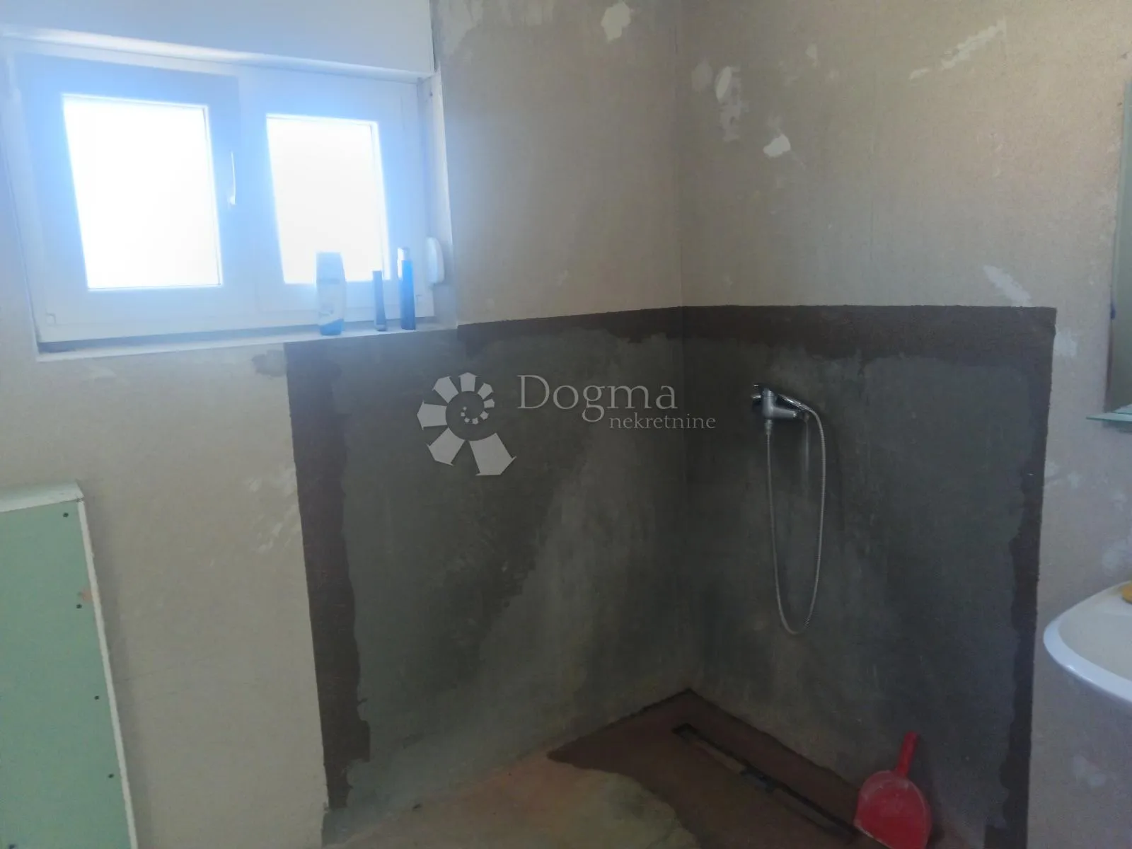 centar - 214,30m2 - slika 24