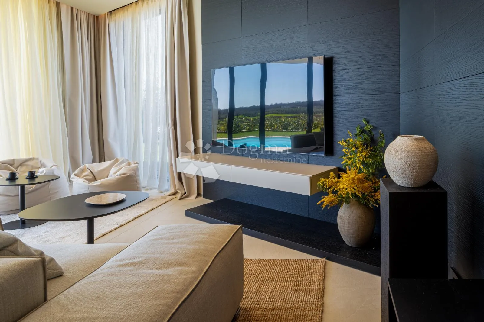 ekskluzivna smart home vila, kompletno opremljena, s otvorenim pogledom - slika 2