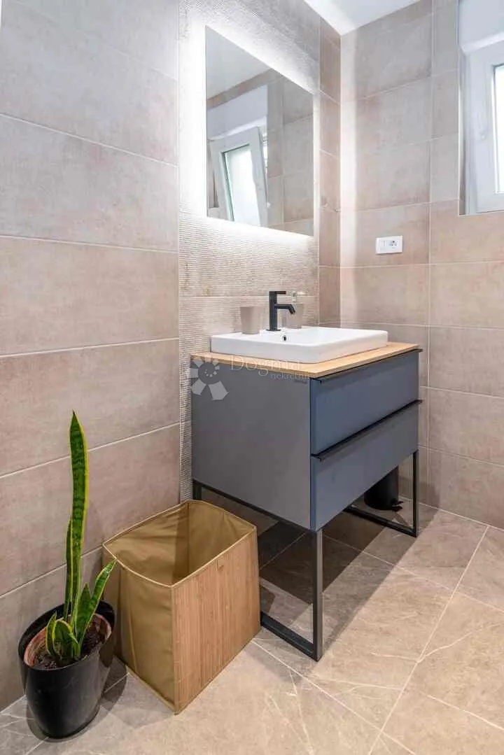 jutarnja kava s pogledom na more, volosko, opatija, 2sb+db. 62m2 - slika 11