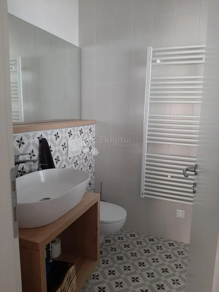 predivna apartmanska kuća podgora - slika 18