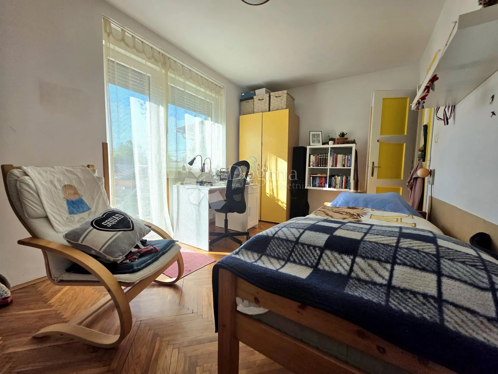 prodaja, stan, nkp 163m² s garažom i terasom, ivanić-grad, centar - slika 9