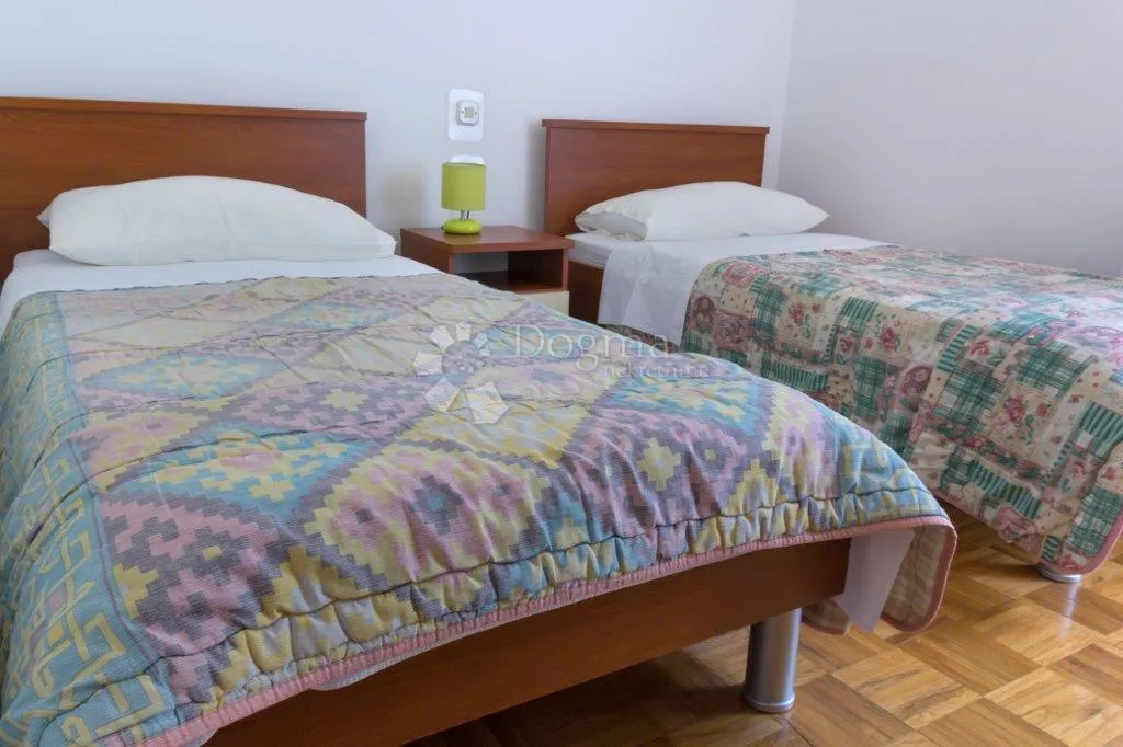 mošćenička draga – investicija 200 m od mora - slika 14