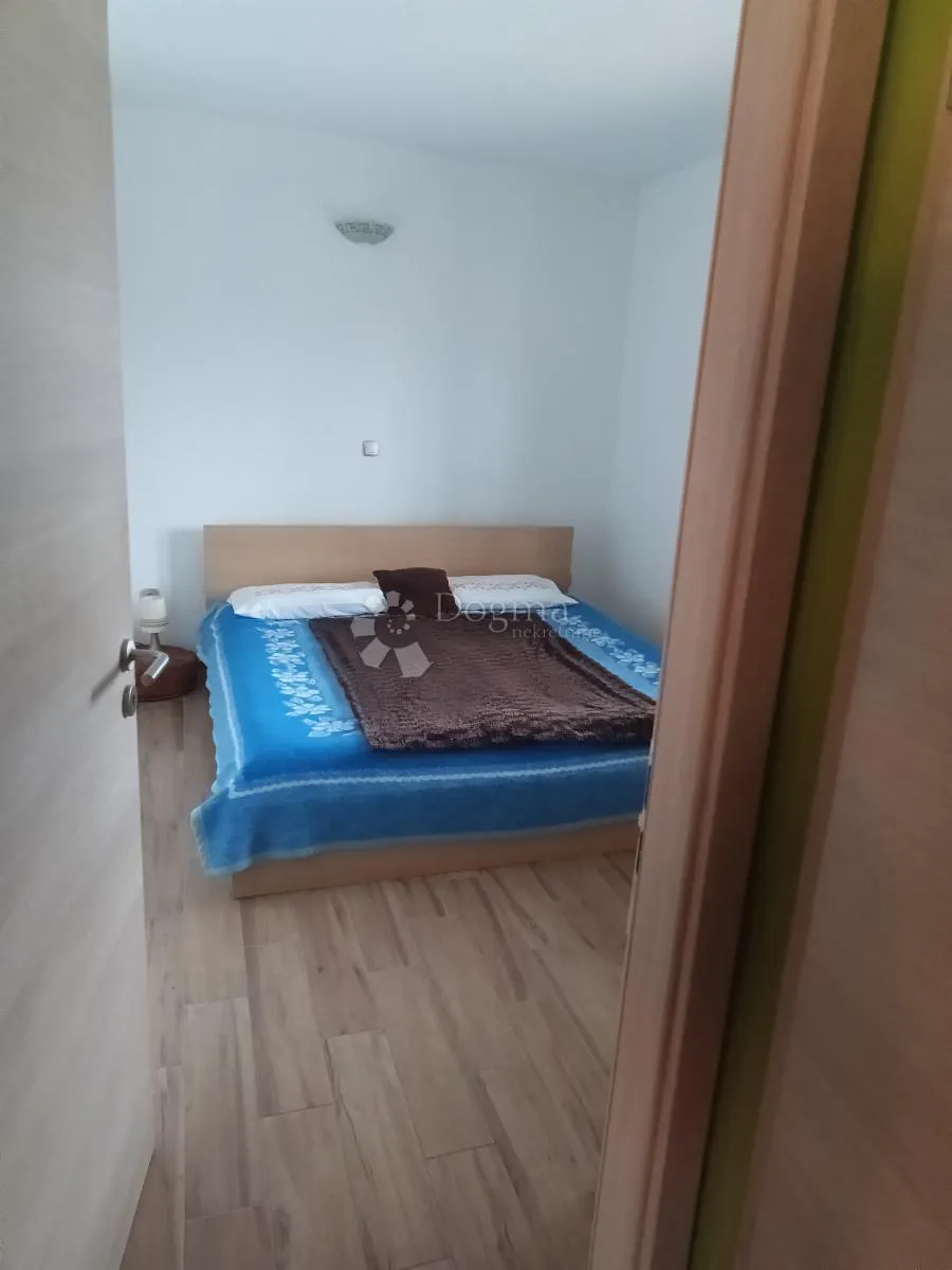dalmatinska kuća s umjetničkim potpisom - slika 11
