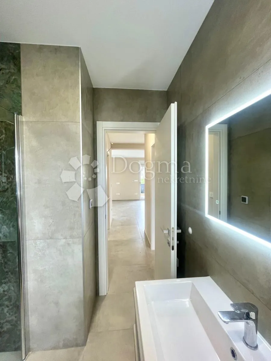 privlaka - apartman na 1. katu s pogledom na more - slika 12