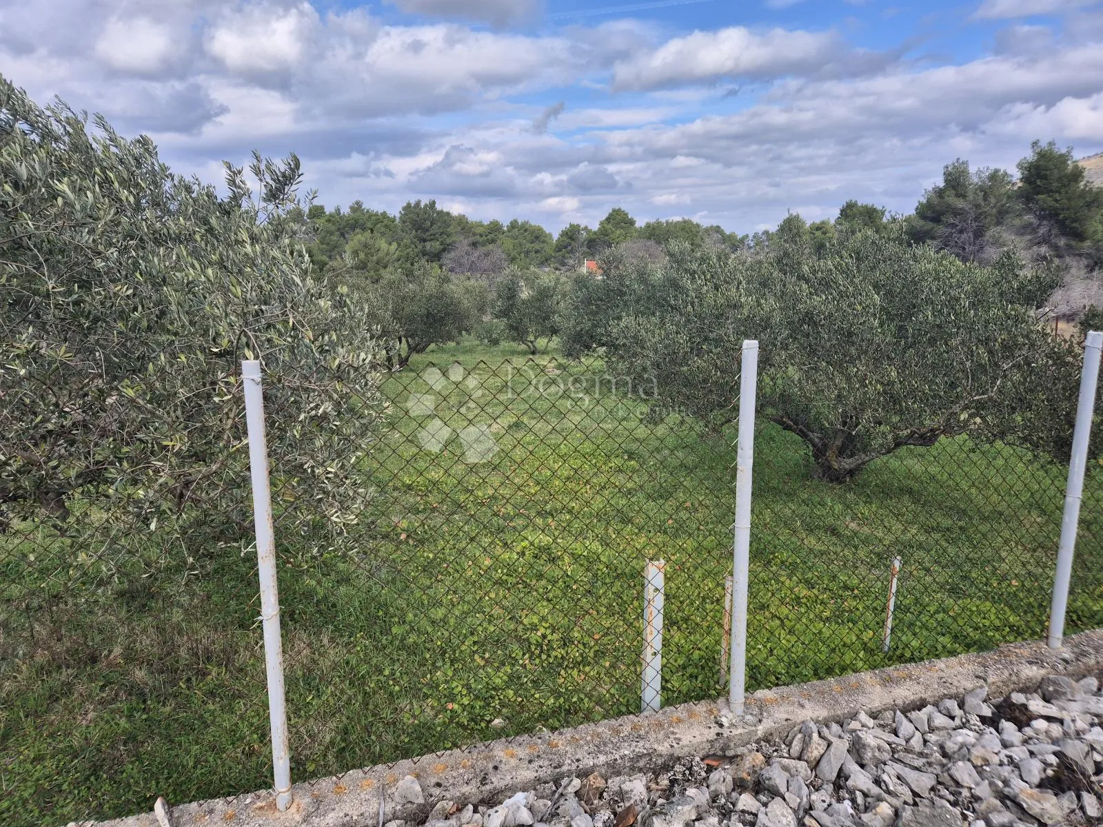 bilice - građevinsko zemljište u blizini šibenika - slika 3