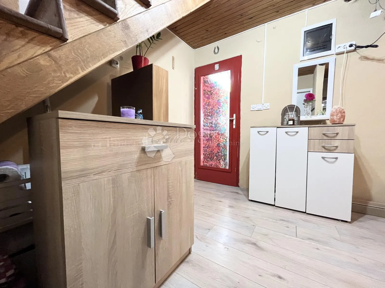 novigrad okolica, kuća u nizu sa zemljištem - samo u dogmi - slika 4