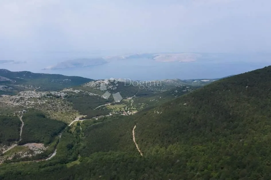 građevinski teren - između mora i nacionalnog parka velebit - slika 1