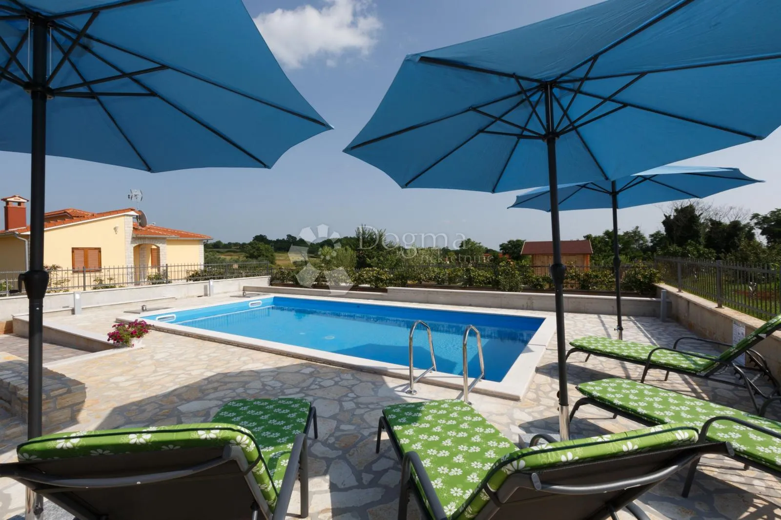 poreč-kaštelir,labinci- kuća sa bazenom - slika 12