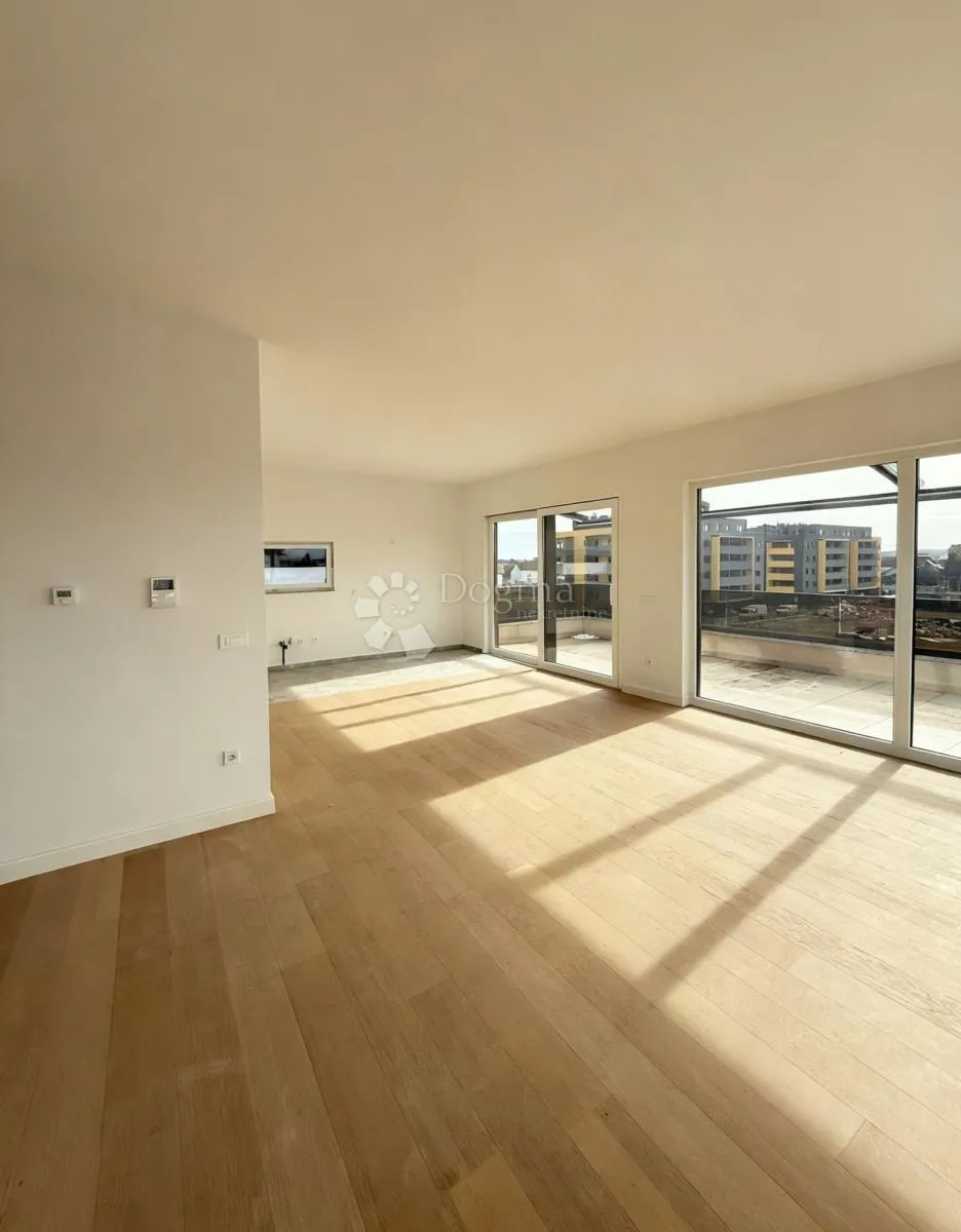 luksuzan dvoetazni penthouse s liftom u velikoj gorici - slika 3