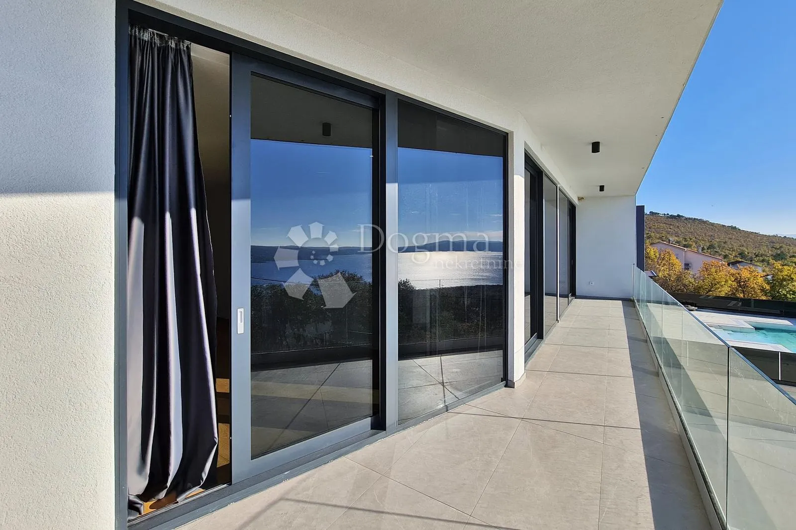 prekrasna villa u crikvenici - slika 26
