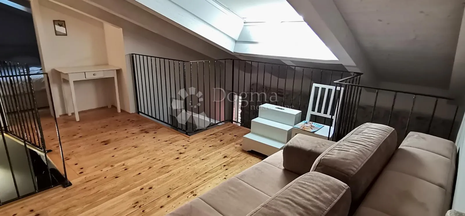 rovinj - sniženo! kuca s 3 apartmana u srcu starog grada - slika 76